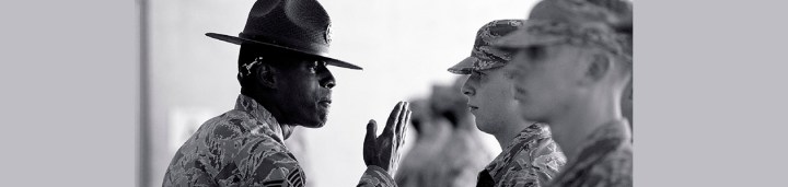 La disciplina en contextos militares